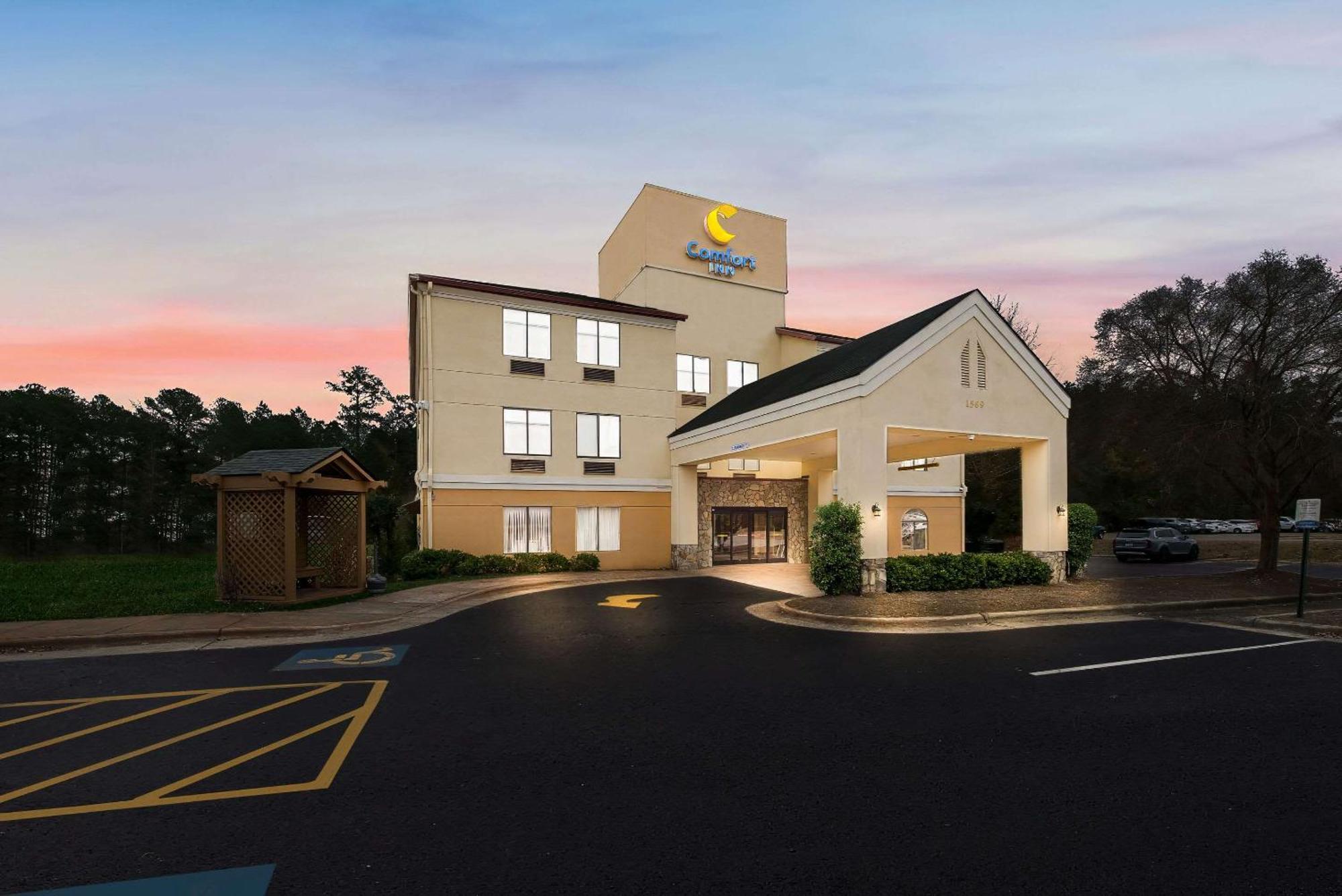 Comfort Inn Fayetteville I-95 Kültér fotó